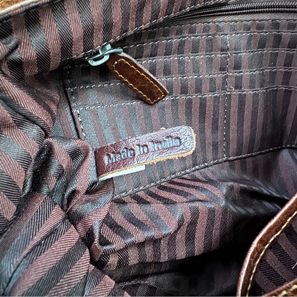 Jack Georges Voyager Olivia Brown Leather Shoulder Saddle Bag - Picture 8 of 8